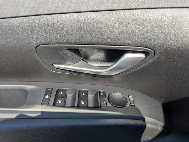 Photo of 2025 Serenity White Pearl Hyundai TUCSON