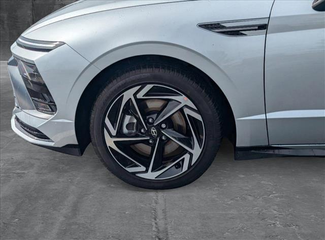 Photo of 2025 Aero Silver Hyundai SONATA