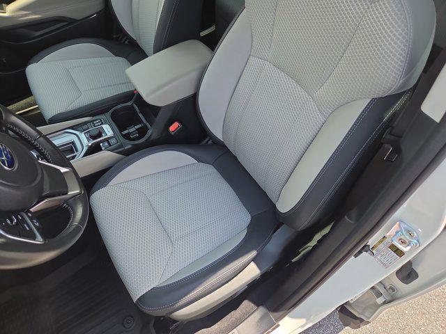 Photo of 2023 Crystal White Pearl Subaru Forester