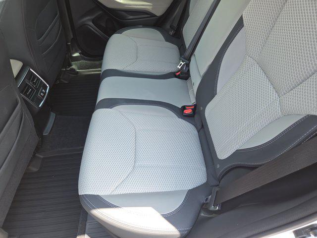 Photo of 2023 Crystal White Pearl Subaru Forester