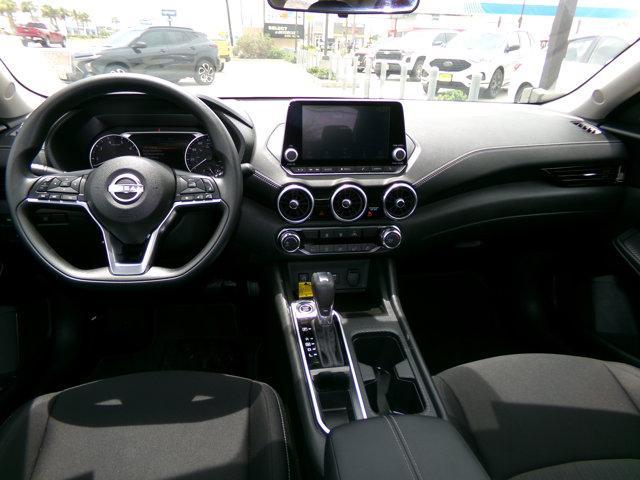 Photo of 2025 Electric Blue Metallic Nissan Sentra