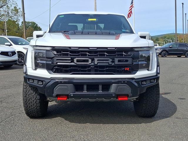 Photo of 2024 Oxford White Clearcoat Ford F-150