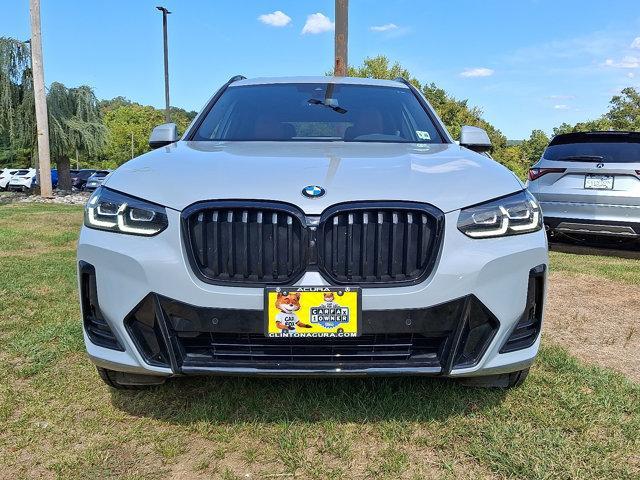 Photo of 2023 Gray Metallic BMW X3