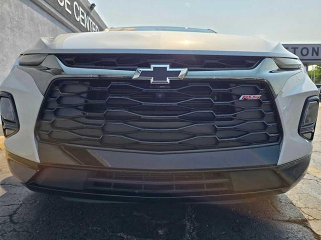 Photo of 2022 Silver Ice Metallic Chevrolet Blazer