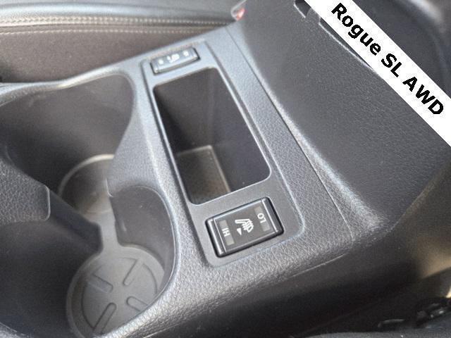 Photo of 2015 Gun Metallic Nissan Rogue