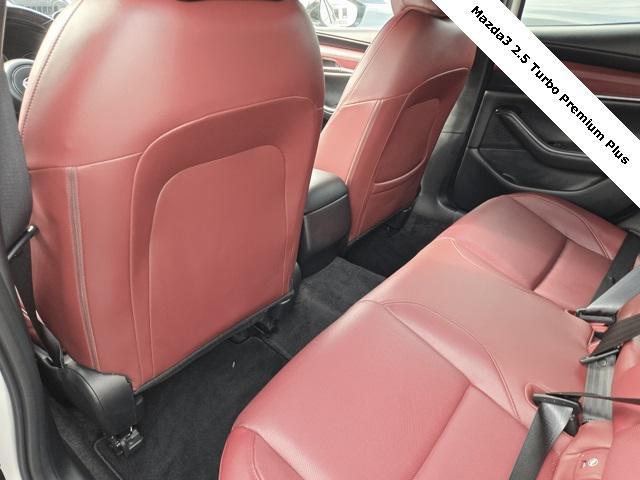 Photo of 2023 Snowflake White Pearl Mica Mazda Mazda3