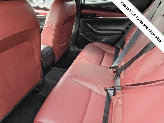Photo of 2023 Snowflake White Pearl Mica Mazda Mazda3