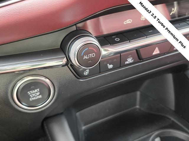 Photo of 2023 Snowflake White Pearl Mica Mazda Mazda3