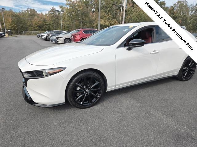 Photo of 2023 Snowflake White Pearl Mica Mazda Mazda3