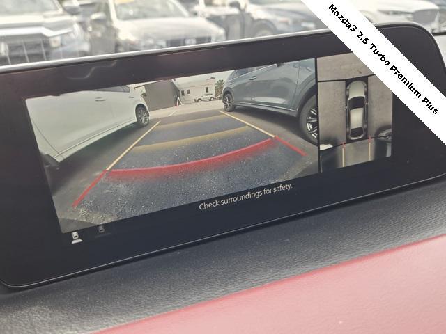 Photo of 2023 Snowflake White Pearl Mica Mazda Mazda3