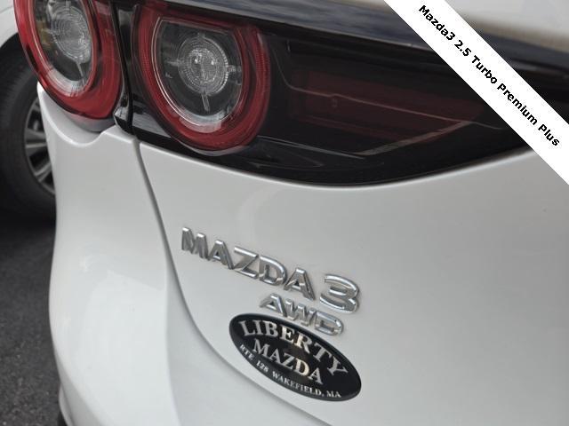Photo of 2023 Snowflake White Pearl Mica Mazda Mazda3