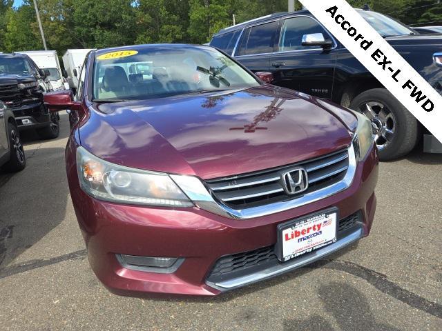 Photo of 2015 Basque Red Pearl II Honda Accord