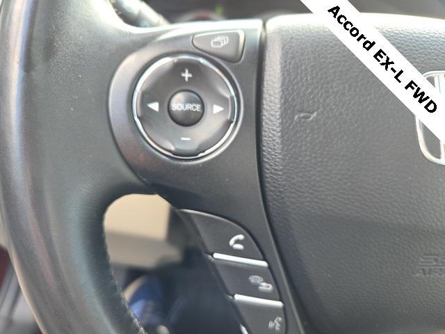 Photo of 2015 Basque Red Pearl II Honda Accord