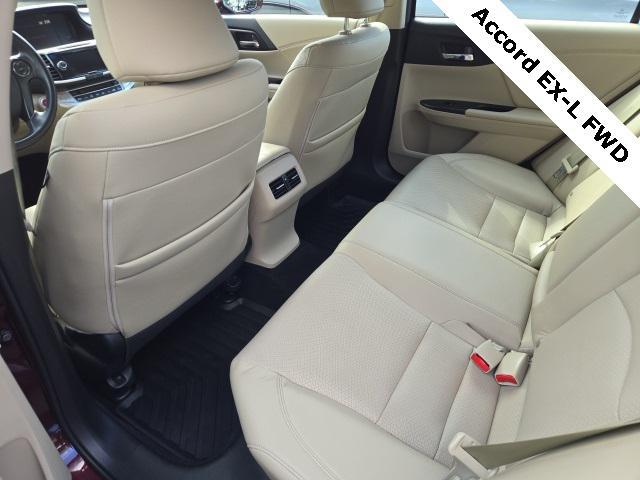 Photo of 2015 Basque Red Pearl II Honda Accord
