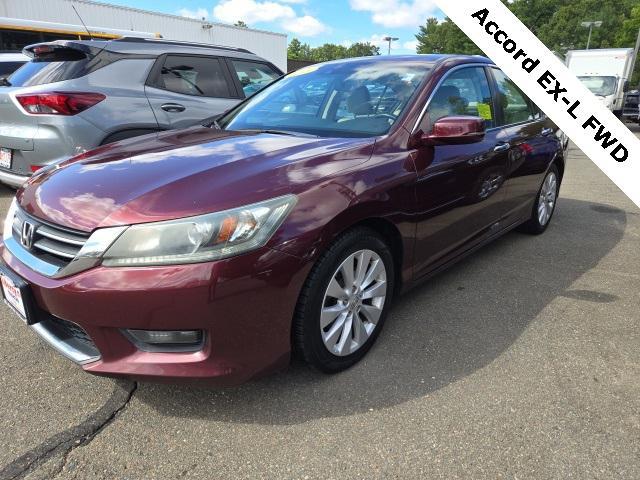 Photo of 2015 Basque Red Pearl II Honda Accord