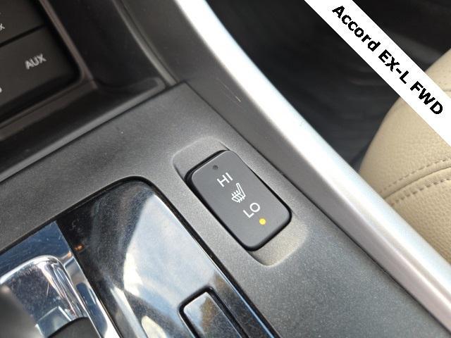 Photo of 2015 Basque Red Pearl II Honda Accord