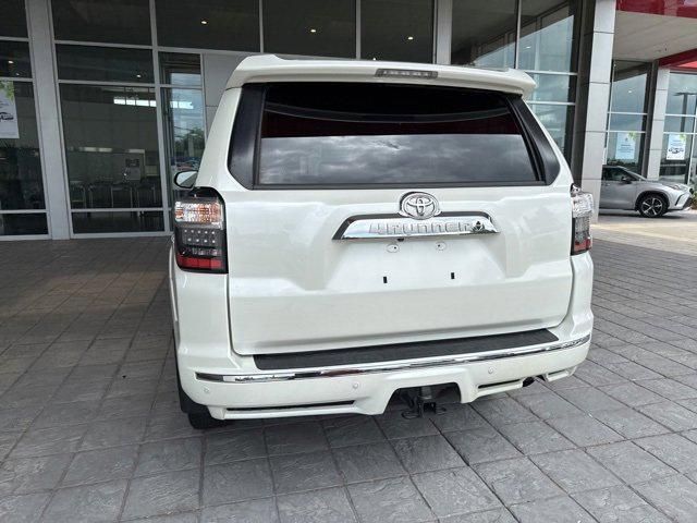 Photo of 2021 Blizzard Pearl Toyota 4Runner
