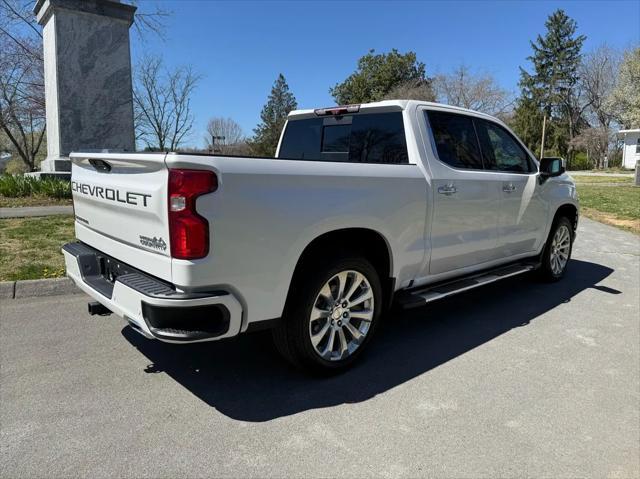Photo of 2021 Off white Chevrolet Silverado 1500