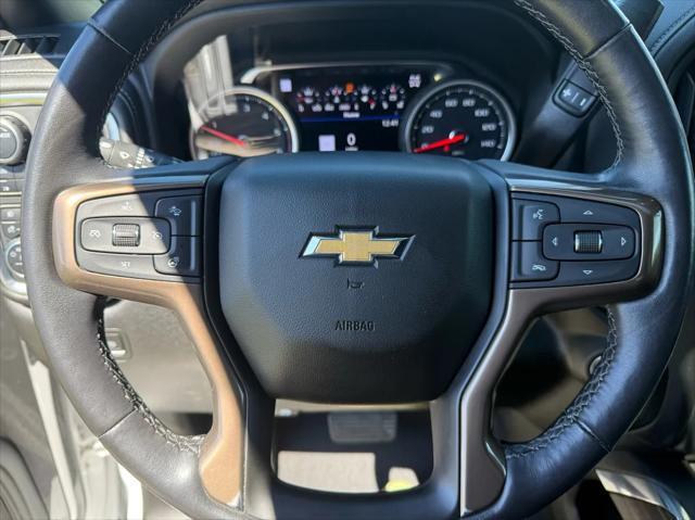 Photo of 2021 Off white Chevrolet Silverado 1500