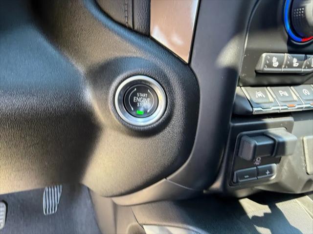 Photo of 2021 Off white Chevrolet Silverado 1500
