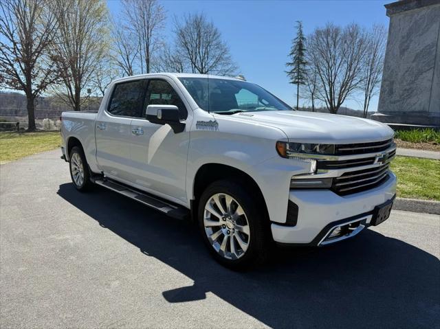 Photo of 2021 Off white Chevrolet Silverado 1500