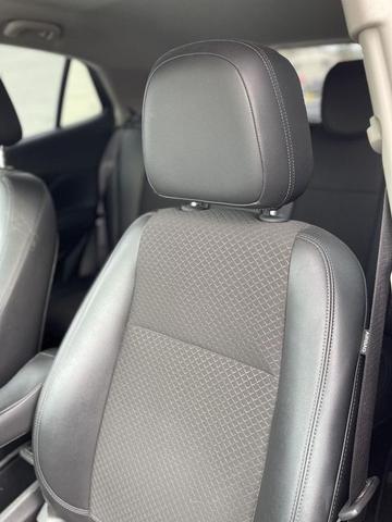 Photo of 2019 Winterberry Red Metallic Buick Encore
