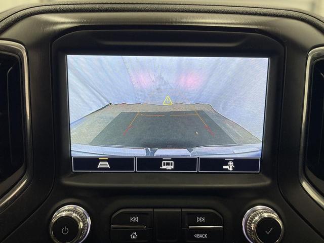 Photo of 2021 Summit White GMC Sierra 1500
