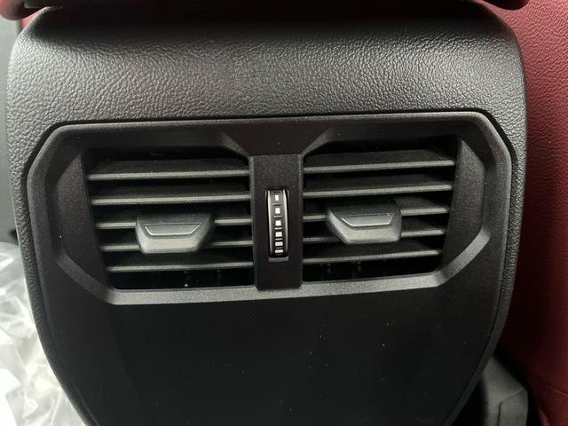 Photo of 2025 Jet Black BMW 430