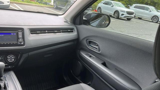 Photo of 2022 Modern Steel Metallic Honda HR-V