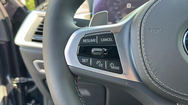Photo of 2026 Carbon Black Metallic BMW X7