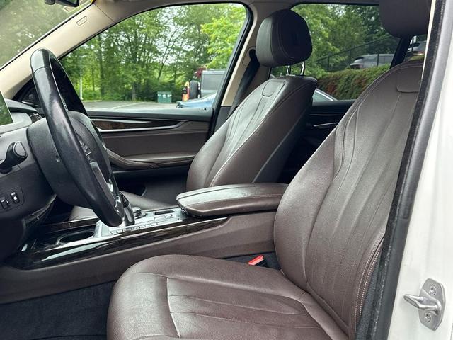 Photo of 2016 WHITE BMW X5