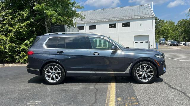 Photo of 2022 Arctic Grey Metallic BMW X7