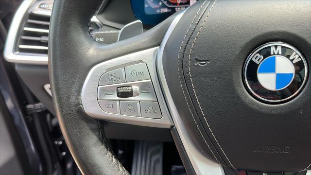Photo of 2022 Arctic Grey Metallic BMW X7