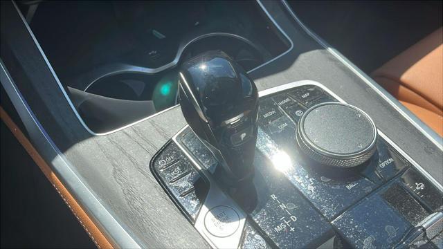 Photo of 2022 Arctic Grey Metallic BMW X7