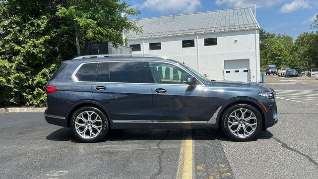 Photo of 2022 Arctic Grey Metallic BMW X7