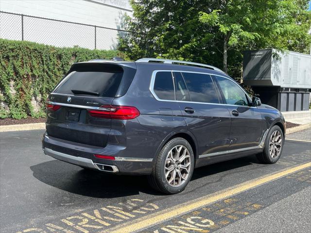 Photo of 2022 Arctic Grey Metallic BMW X7