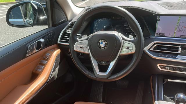 Photo of 2022 Arctic Grey Metallic BMW X7