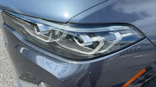 Photo of 2022 Arctic Grey Metallic BMW X7