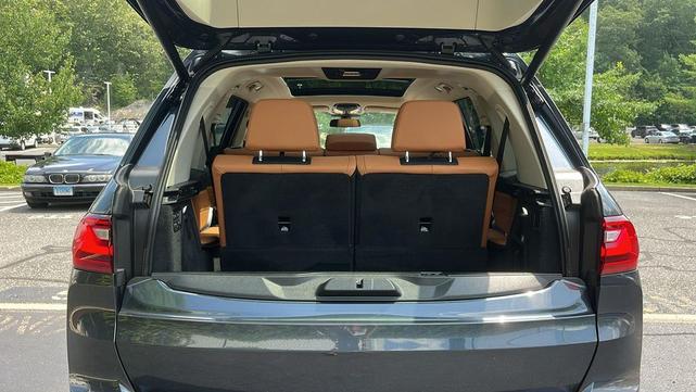 Photo of 2022 Arctic Grey Metallic BMW X7