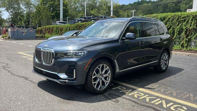 Photo of 2022 Arctic Grey Metallic BMW X7