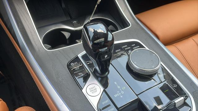 Photo of 2022 Arctic Grey Metallic BMW X7