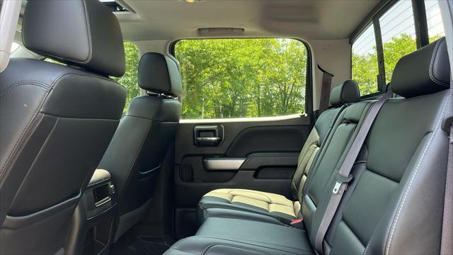 Photo of 2017 Black Chevrolet Silverado 1500