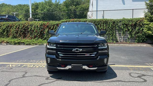 Photo of 2017 Black Chevrolet Silverado 1500