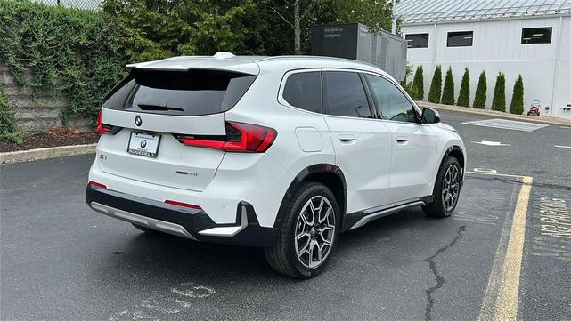 Photo of 2023 Alpine White BMW X1