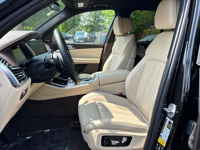 Photo of 2019 Jet Black BMW X5