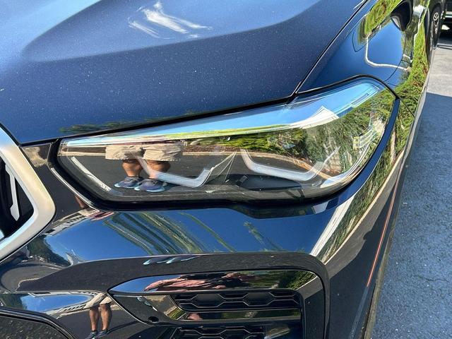 Photo of 2023 Carbon Black Metallic BMW X6