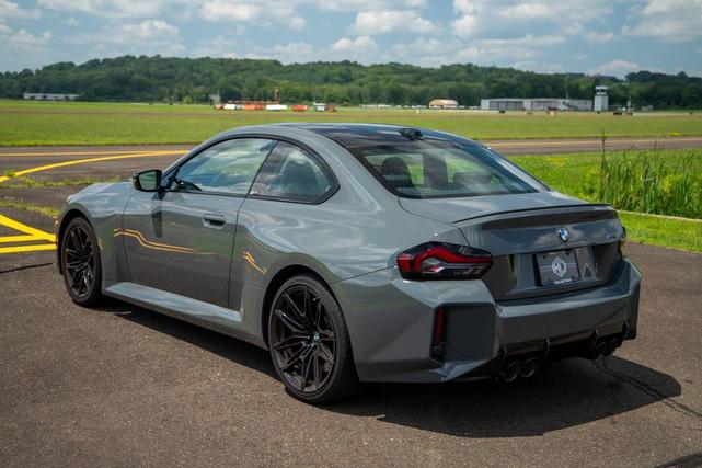 Photo of 2025 Grigio Telesto Pearl Effect Metallic BMW M2