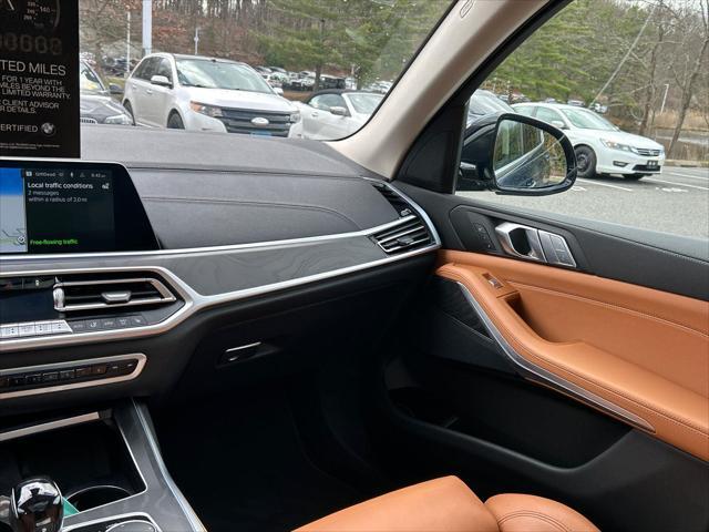 Photo of 2022 Phytonic Blue Metallic BMW X7