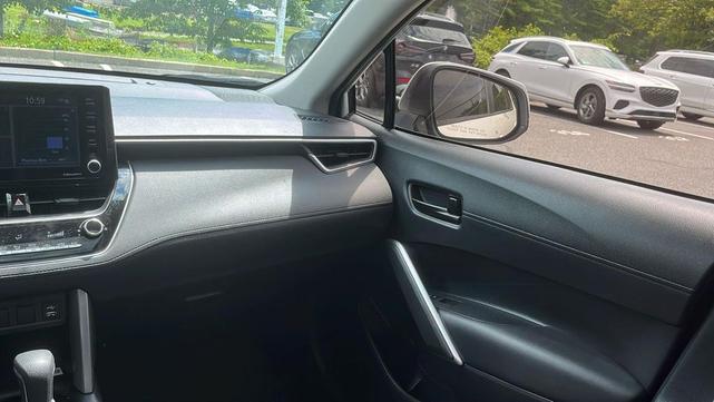 Photo of 2022 Wind Chill Pearl Toyota Corolla Cross