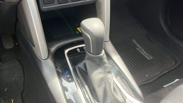 Photo of 2022 Wind Chill Pearl Toyota Corolla Cross